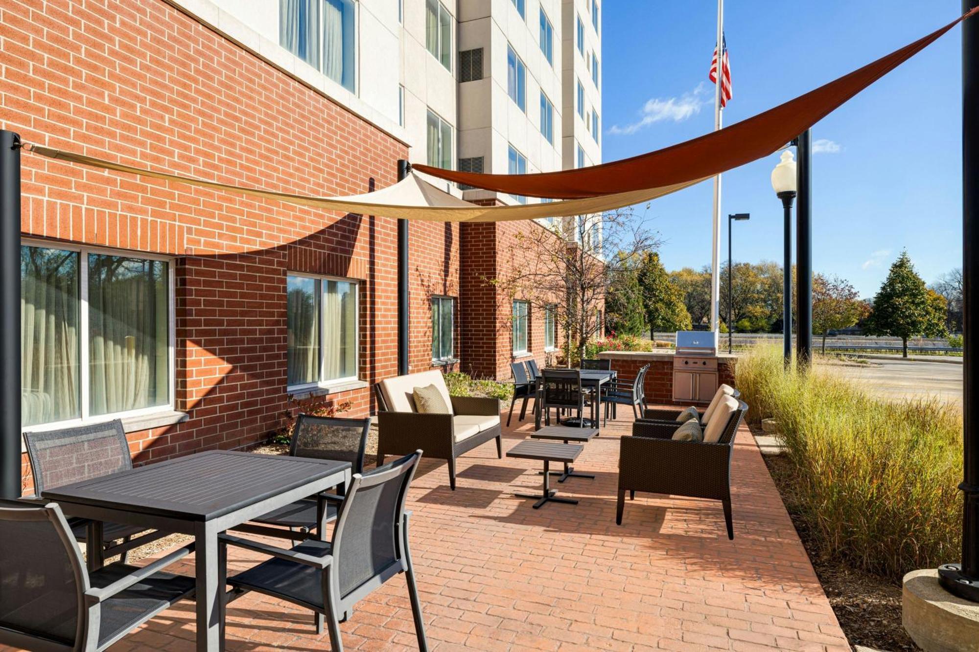 Residence Inn By Marriott Chicago Wilmette/Skokie Exterior photo